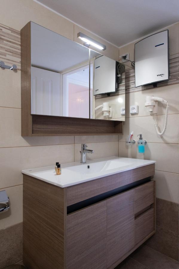 Aphrodite Holiday Home Artemonas Zewnętrze zdjęcie